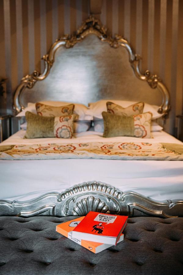 The Royal Hotel Kirkby Lonsdale Extérieur photo