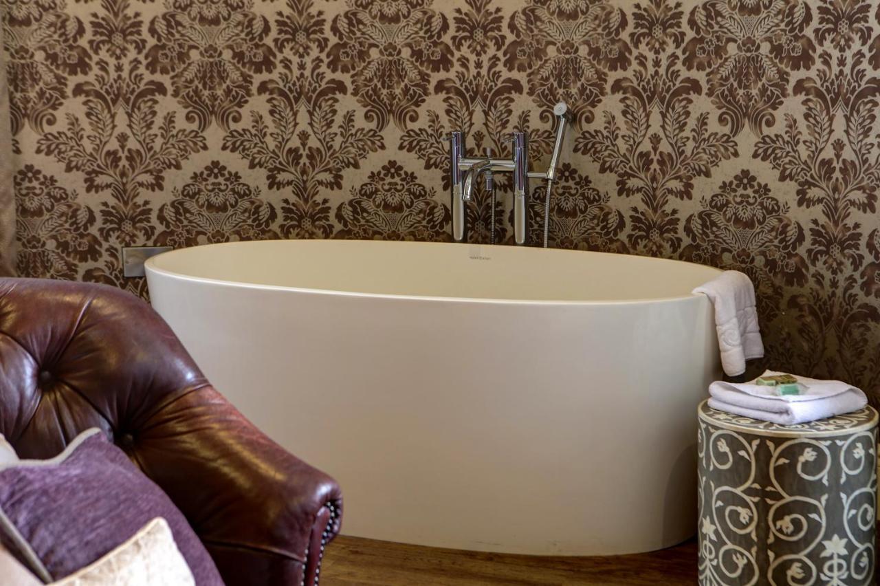 The Royal Hotel Kirkby Lonsdale Extérieur photo